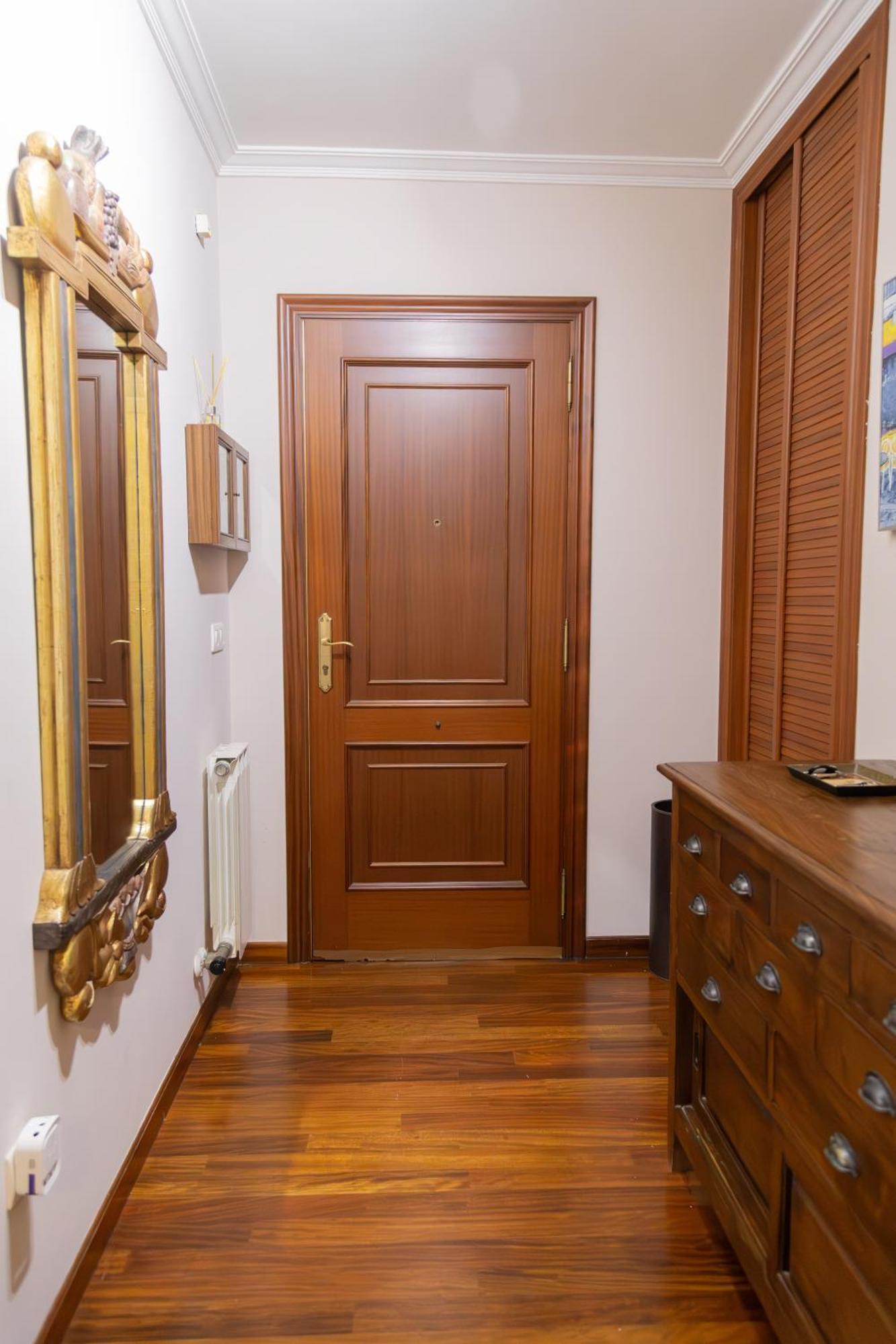 Apartamento Completo, Amplio, Muy Iluminado Y Con Plaza De Garaje Incluida. O Grove Kültér fotó