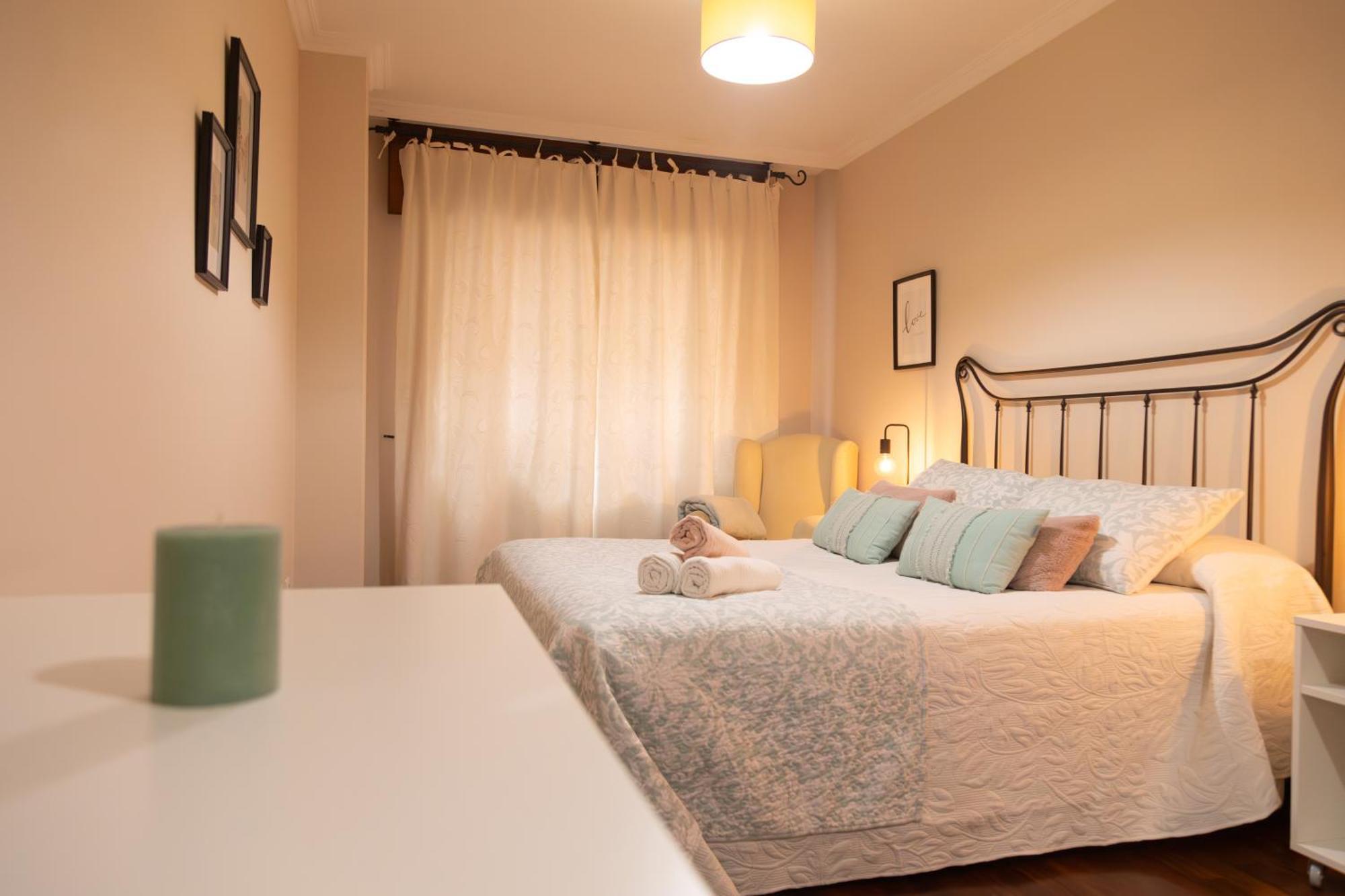 Apartamento Completo, Amplio, Muy Iluminado Y Con Plaza De Garaje Incluida. O Grove Kültér fotó