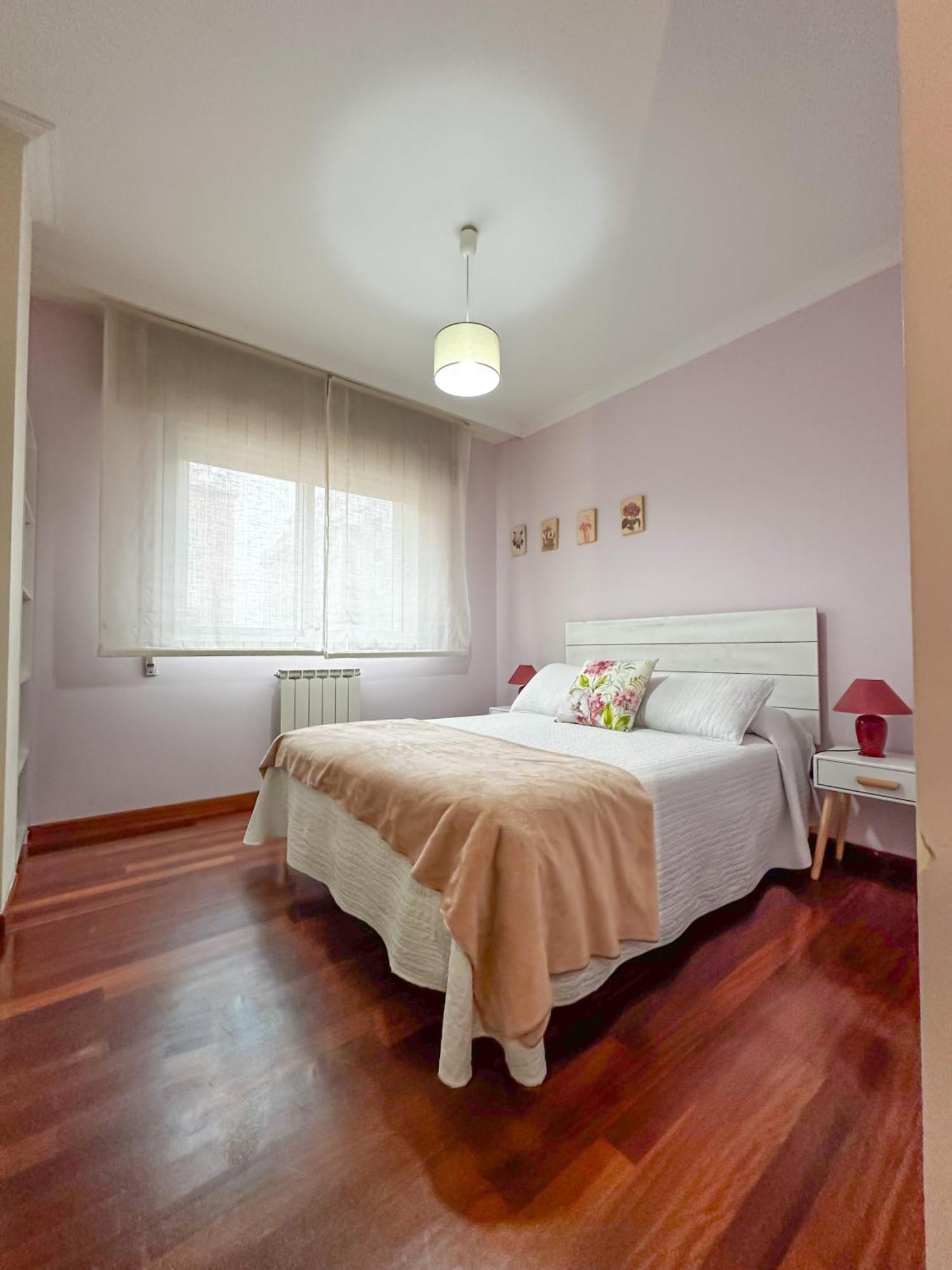 Apartamento Completo, Amplio, Muy Iluminado Y Con Plaza De Garaje Incluida. O Grove Kültér fotó