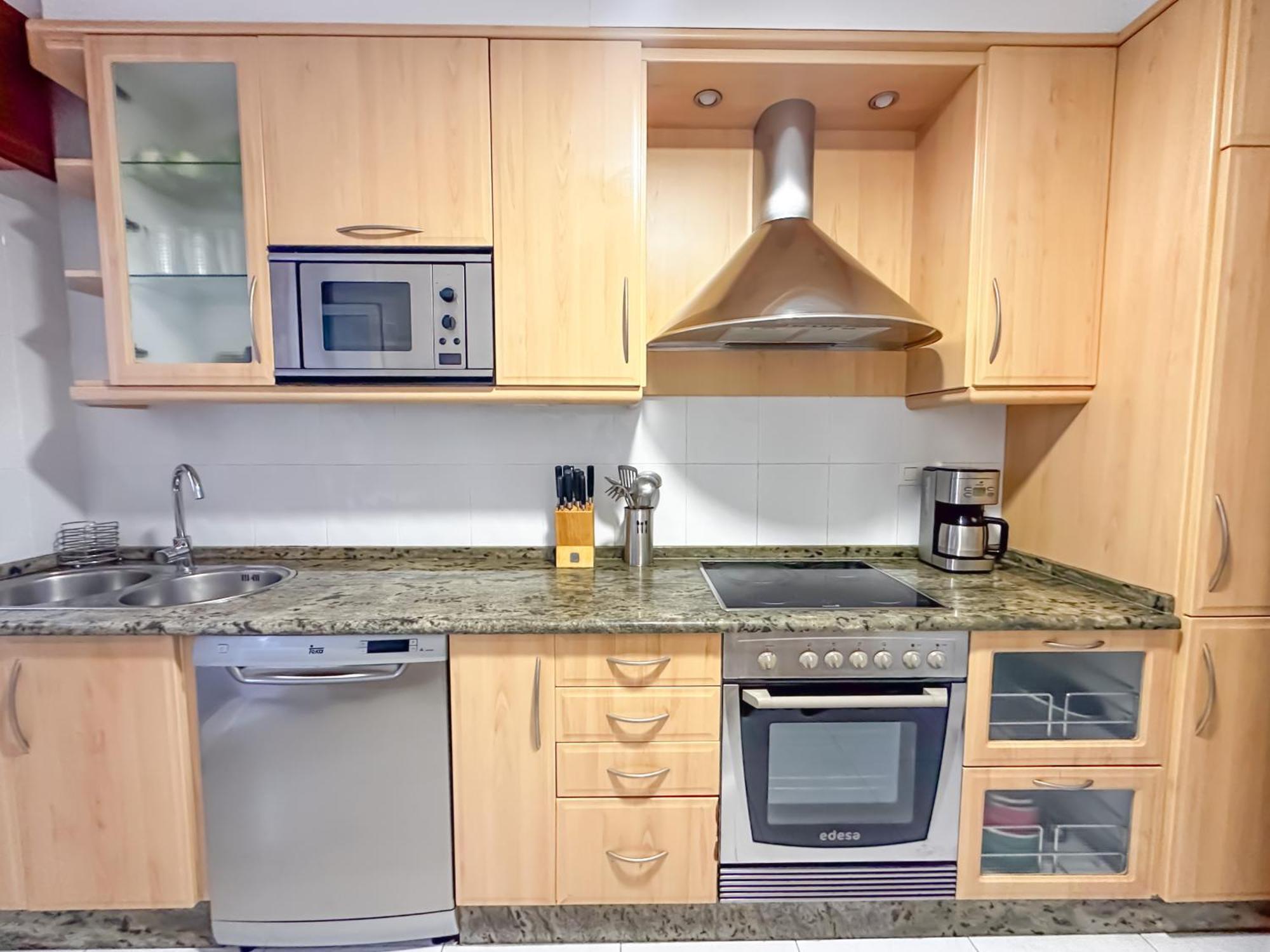 Apartamento Completo, Amplio, Muy Iluminado Y Con Plaza De Garaje Incluida. O Grove Kültér fotó