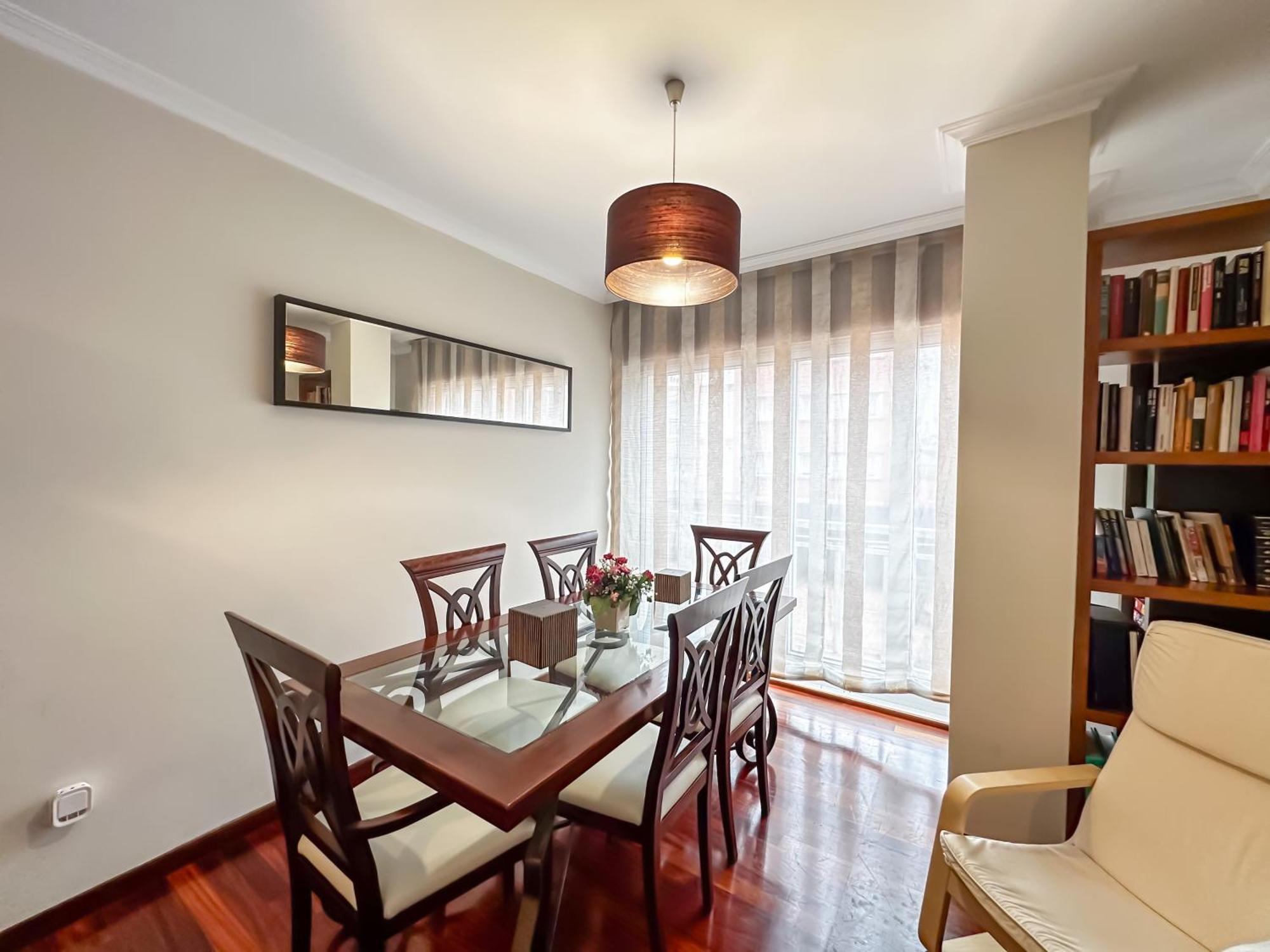 Apartamento Completo, Amplio, Muy Iluminado Y Con Plaza De Garaje Incluida. O Grove Kültér fotó