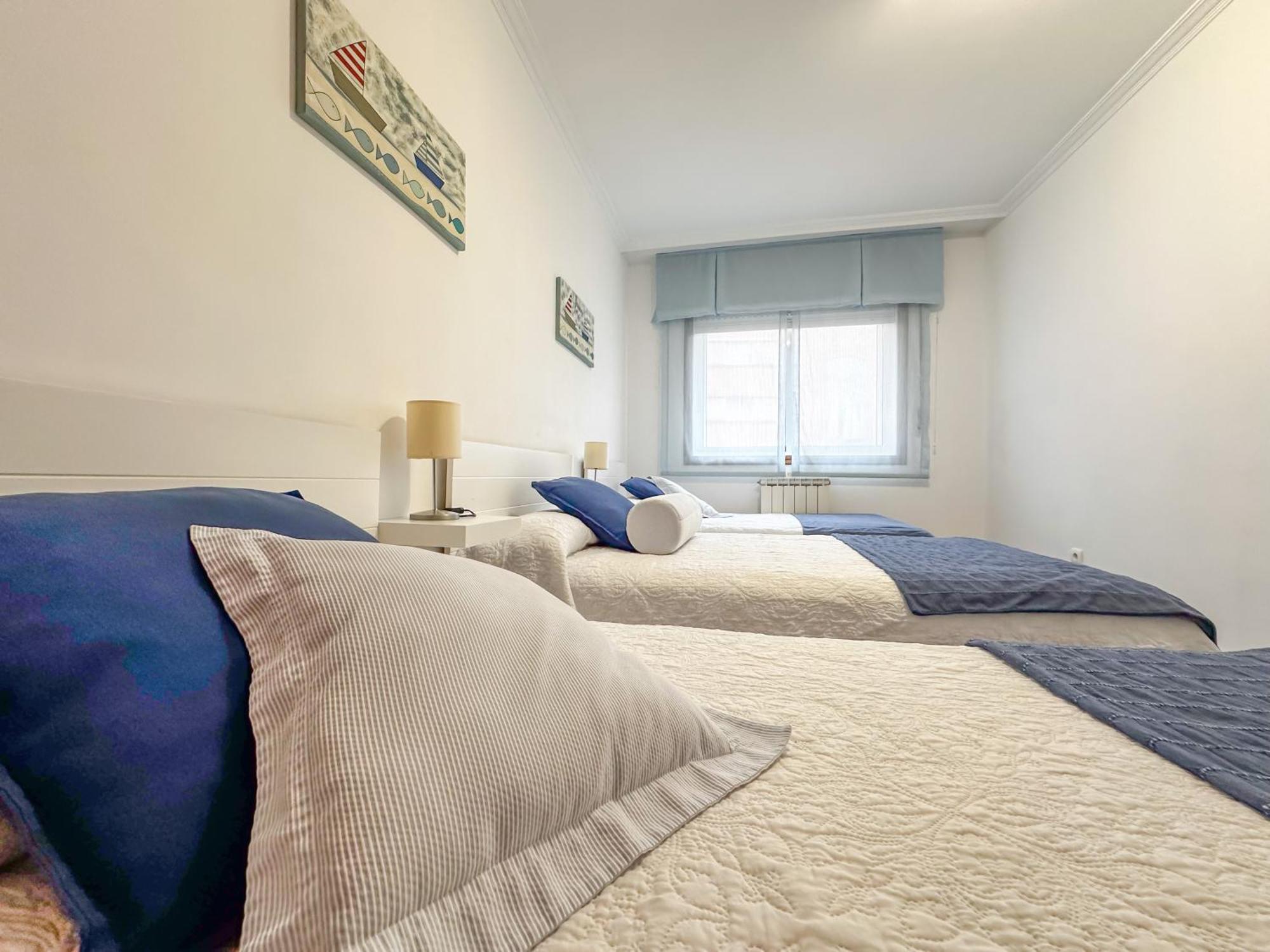 Apartamento Completo, Amplio, Muy Iluminado Y Con Plaza De Garaje Incluida. O Grove Kültér fotó